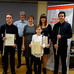 Preisträger aus den Klassen von Claudia Studt-Schu beim Preisträgerkonzert von Jugend musiziert
